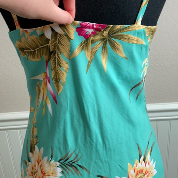 Hawaii dress local crafted. - Picture 4 of 5